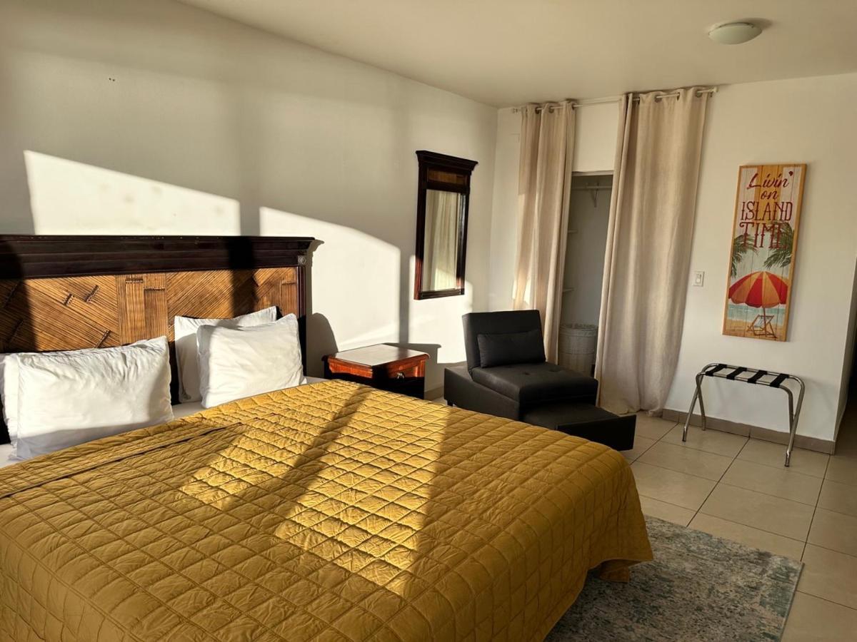 Maho Beach House - Studio - Beach Access Eksteriør billede