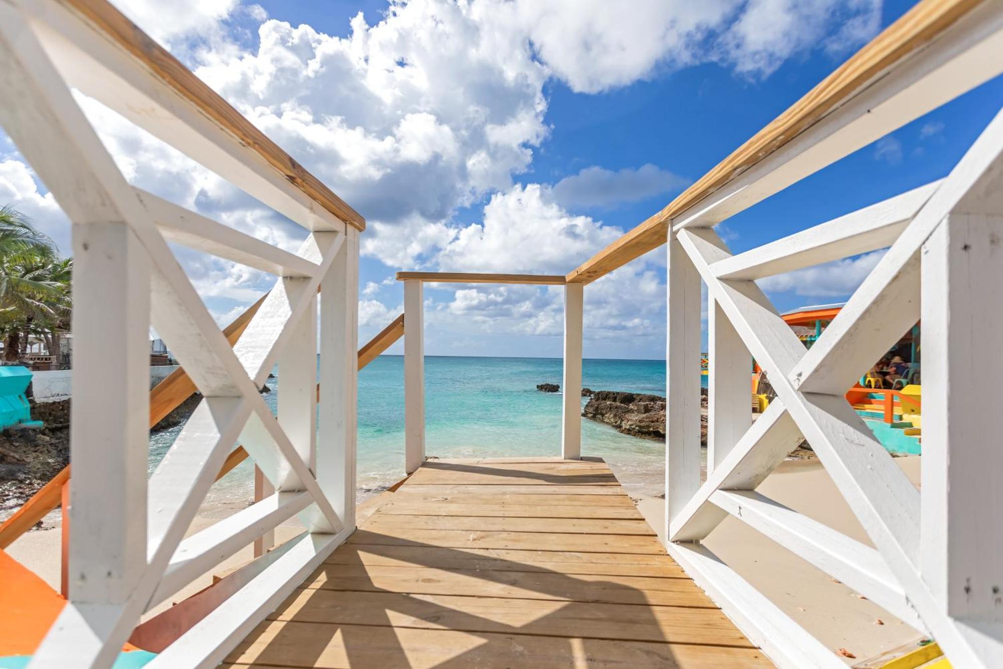 Maho Beach House - Studio - Beach Access Eksteriør billede