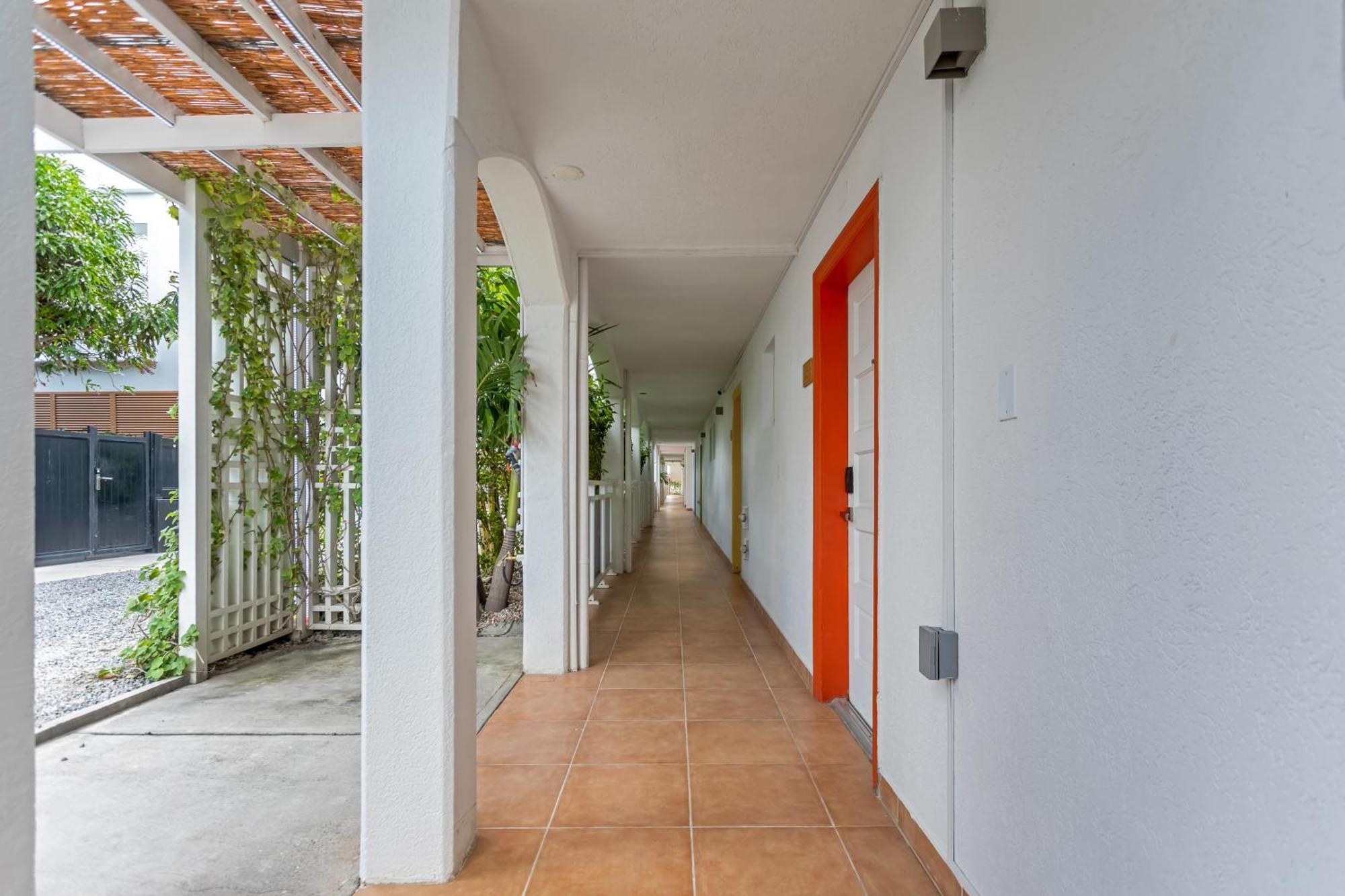 Maho Beach House - Studio - Beach Access Eksteriør billede